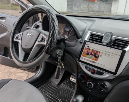 Сірий Хендай Акцент, об'ємом двигуна 1.4 л та пробігом 200 тис. км за 6450 $, фото 10 на Automoto.ua