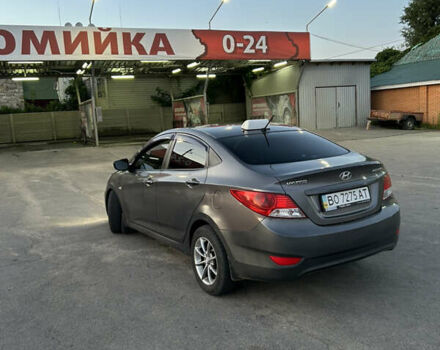 Серый Хендай Акцент, объемом двигателя 1.4 л и пробегом 187 тыс. км за 5800 $, фото 4 на Automoto.ua