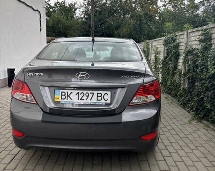 Сірий Хендай Акцент, об'ємом двигуна 1.4 л та пробігом 123 тис. км за 8100 $, фото 6 на Automoto.ua