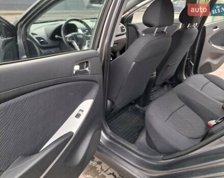 Серый Хендай Акцент, объемом двигателя 1.6 л и пробегом 109 тыс. км за 6700 $, фото 11 на Automoto.ua