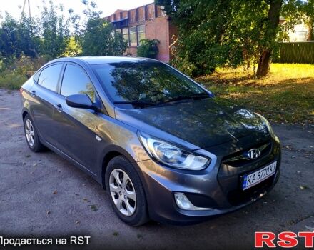Серый Хендай Акцент, объемом двигателя 1.4 л и пробегом 305 тыс. км за 6300 $, фото 7 на Automoto.ua