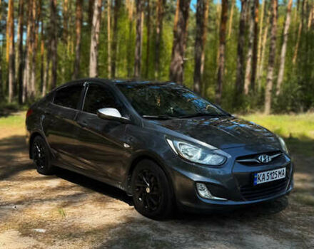 Сірий Хендай Акцент, об'ємом двигуна 1.4 л та пробігом 185 тис. км за 6800 $, фото 2 на Automoto.ua