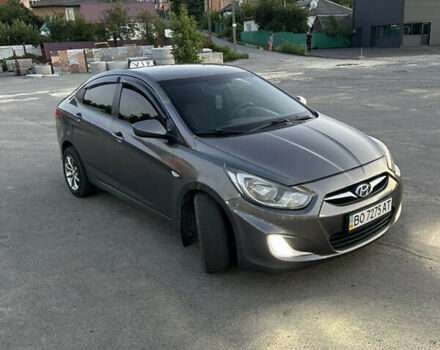 Серый Хендай Акцент, объемом двигателя 1.4 л и пробегом 187 тыс. км за 5800 $, фото 9 на Automoto.ua