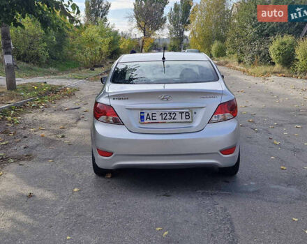 Хендай Акцент 2011 в Запорожье на Automoto.ua Серый Хендай Акцент, объемом двигателя 1.4 л и пробегом 175 тыс. км за 6800 $, фото 3 на Automoto.ua