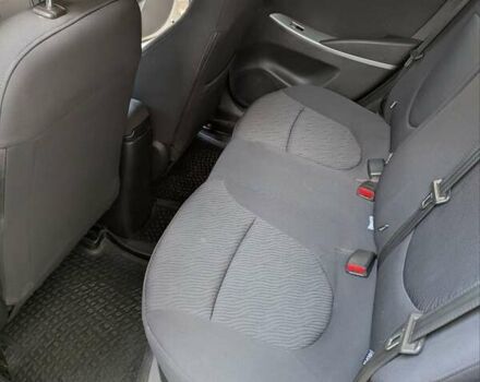 Сірий Хендай Акцент, об'ємом двигуна 1.6 л та пробігом 126 тис. км за 8600 $, фото 11 на Automoto.ua