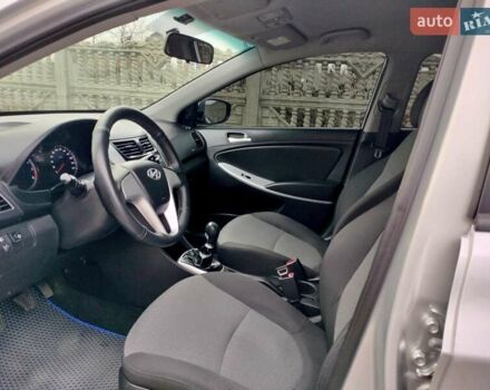 Серый Хендай Акцент, объемом двигателя 1.4 л и пробегом 175 тыс. км за 7500 $, фото 29 на Automoto.ua