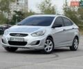 Сірий Хендай Акцент, об'ємом двигуна 1.4 л та пробігом 138 тис. км за 6499 $, фото 1 на Automoto.ua