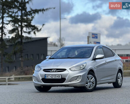 Серый Хендай Акцент, объемом двигателя 1.6 л и пробегом 138 тыс. км за 7900 $, фото 4 на Automoto.ua