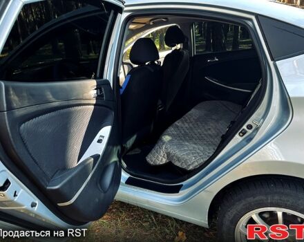 Серый Хендай Акцент, объемом двигателя 1.4 л и пробегом 115 тыс. км за 7200 $, фото 6 на Automoto.ua