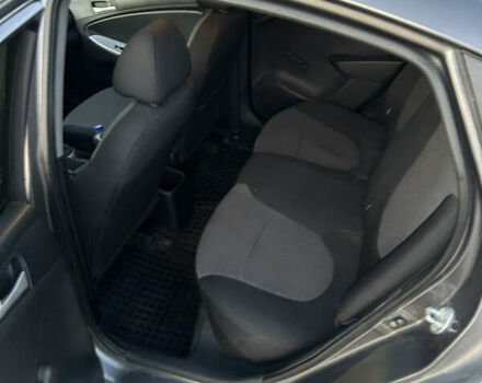 Серый Хендай Акцент, объемом двигателя 1.4 л и пробегом 187 тыс. км за 5800 $, фото 5 на Automoto.ua