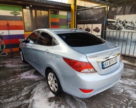 Серый Хендай Акцент, объемом двигателя 1.6 л и пробегом 227 тыс. км за 6350 $, фото 3 на Automoto.ua