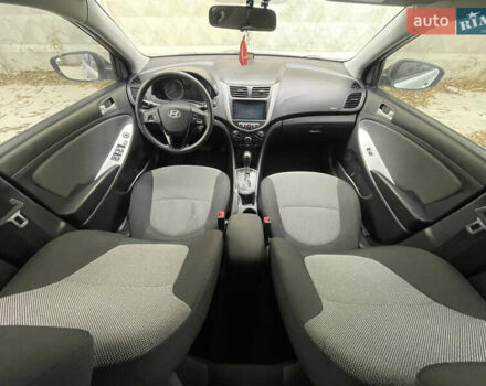 Хендай Акцент 2011 у Одесі на Automoto.ua Сірий Хендай Акцент, об'ємом двигуна 1.4 л та пробігом 184 тис. км за 7200 $, фото 58 на Automoto.ua