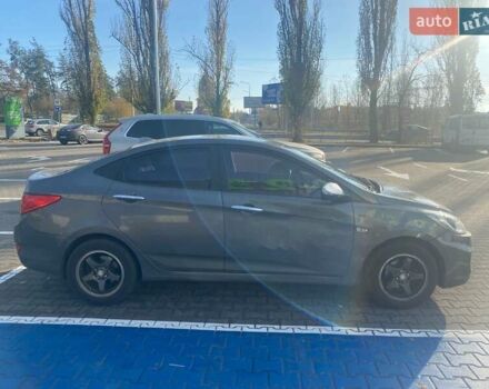 Сірий Хендай Акцент, об'ємом двигуна 1.4 л та пробігом 177 тис. км за 6000 $, фото 12 на Automoto.ua