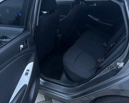 Серый Хендай Акцент, объемом двигателя 1.6 л и пробегом 194 тыс. км за 7900 $, фото 21 на Automoto.ua