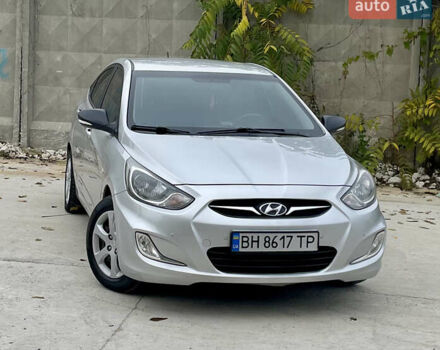 Хендай Акцент 2011 у Одесі на Automoto.ua Сірий Хендай Акцент, об'ємом двигуна 1.4 л та пробігом 184 тис. км за 7200 $, фото 3 на Automoto.ua