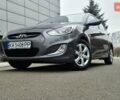Серый Хендай Акцент, объемом двигателя 1.6 л и пробегом 90 тыс. км за 9650 $, фото 72 на Automoto.ua