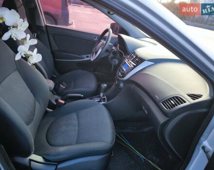 Серый Хендай Акцент, объемом двигателя 1.6 л и пробегом 152 тыс. км за 7699 $, фото 26 на Automoto.ua