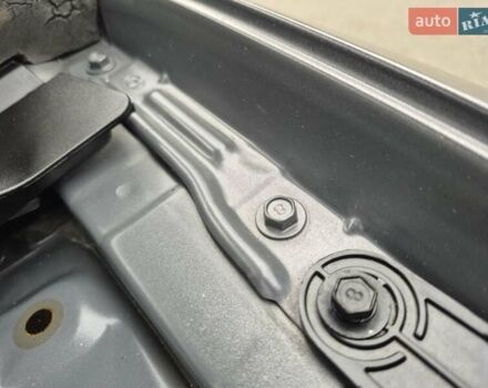 Серый Хендай Акцент, объемом двигателя 1.6 л и пробегом 90 тыс. км за 9650 $, фото 66 на Automoto.ua