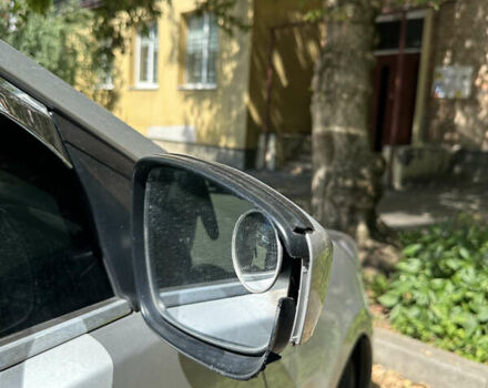 Серый Хендай Акцент, объемом двигателя 1.6 л и пробегом 195 тыс. км за 7500 $, фото 5 на Automoto.ua