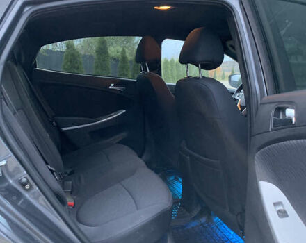 Серый Хендай Акцент, объемом двигателя 1.4 л и пробегом 110 тыс. км за 6950 $, фото 12 на Automoto.ua