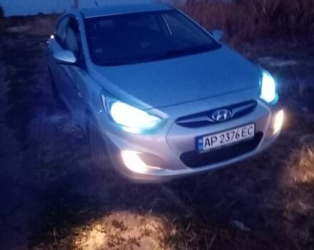 Серый Хендай Акцент, объемом двигателя 1.4 л и пробегом 175 тыс. км за 6300 $, фото 4 на Automoto.ua