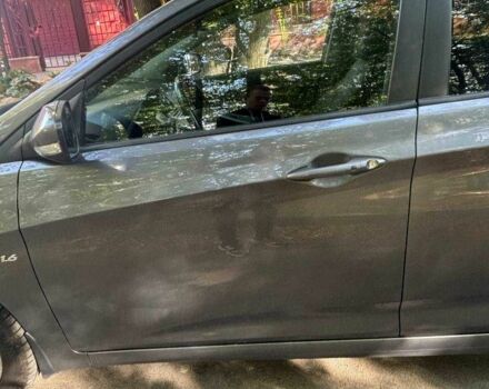 Сірий Хендай Акцент, об'ємом двигуна 1.6 л та пробігом 104 тис. км за 8300 $, фото 3 на Automoto.ua