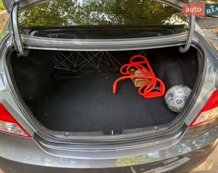 Серый Хендай Акцент, объемом двигателя 1.6 л и пробегом 105 тыс. км за 8300 $, фото 29 на Automoto.ua