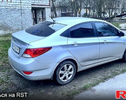 Серый Хендай Акцент, объемом двигателя 1.4 л и пробегом 191 тыс. км за 6600 $, фото 2 на Automoto.ua