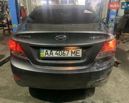 Серый Хендай Акцент, объемом двигателя 1.4 л и пробегом 157 тыс. км за 4777 $, фото 6 на Automoto.ua