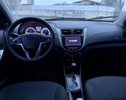 Сірий Хендай Акцент, об'ємом двигуна 1.6 л та пробігом 500 тис. км за 3099 $, фото 6 на Automoto.ua