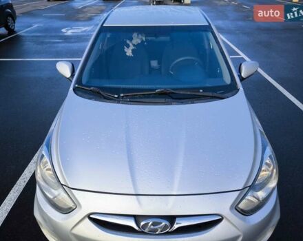 Серый Хендай Акцент, объемом двигателя 1.6 л и пробегом 152 тыс. км за 7699 $, фото 2 на Automoto.ua
