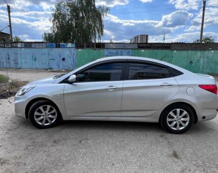 Серый Хендай Акцент, объемом двигателя 1.6 л и пробегом 212 тыс. км за 6600 $, фото 8 на Automoto.ua