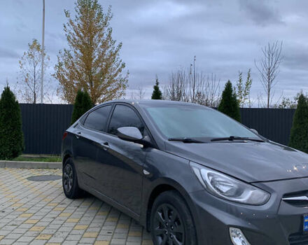 Серый Хендай Акцент, объемом двигателя 1.4 л и пробегом 110 тыс. км за 6950 $, фото 5 на Automoto.ua