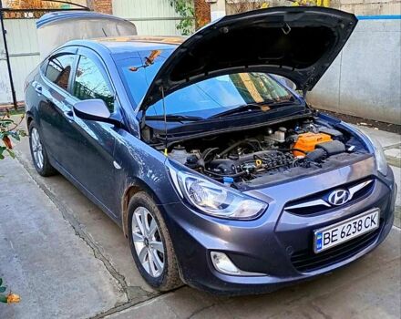 Сірий Хендай Акцент, об'ємом двигуна 1.4 л та пробігом 0 тис. км за 7000 $, фото 3 на Automoto.ua