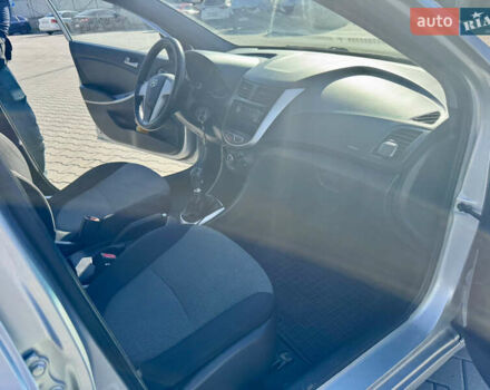 Хендай Акцент 2012 в Киеве на Automoto.ua Серый Хендай Акцент, объемом двигателя 1.4 л и пробегом 88 тыс. км за 6500 $, фото 9 на Automoto.ua