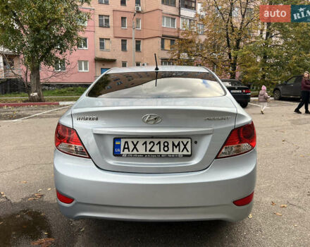 Хендай Акцент 2012 в Харькове на Automoto.ua Серый Хендай Акцент, объемом двигателя 1.4 л и пробегом 235 тыс. км за 5850 $, фото 6 на Automoto.ua