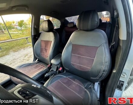 Сірий Хендай Акцент, об'ємом двигуна 1.6 л та пробігом 148 тис. км за 9000 $, фото 3 на Automoto.ua