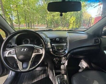 Серый Хендай Акцент, объемом двигателя 1.6 л и пробегом 105 тыс. км за 8300 $, фото 33 на Automoto.ua