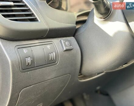 Серый Хендай Акцент, объемом двигателя 1.4 л и пробегом 128 тыс. км за 7990 $, фото 13 на Automoto.ua