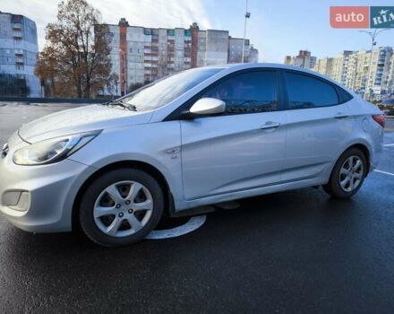 Серый Хендай Акцент, объемом двигателя 1.6 л и пробегом 152 тыс. км за 7699 $, фото 8 на Automoto.ua