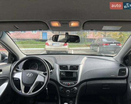 Хендай Акцент 2012 в Харькове на Automoto.ua Серый Хендай Акцент, объемом двигателя 1.4 л и пробегом 235 тыс. км за 5850 $, фото 10 на Automoto.ua