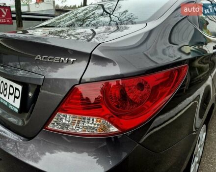 Серый Хендай Акцент, объемом двигателя 1.6 л и пробегом 90 тыс. км за 9650 $, фото 22 на Automoto.ua