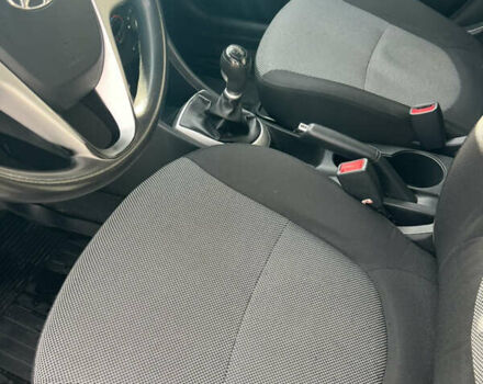 Хендай Акцент 2012 в Харькове на Automoto.ua Серый Хендай Акцент, объемом двигателя 1.4 л и пробегом 235 тыс. км за 5850 $, фото 15 на Automoto.ua