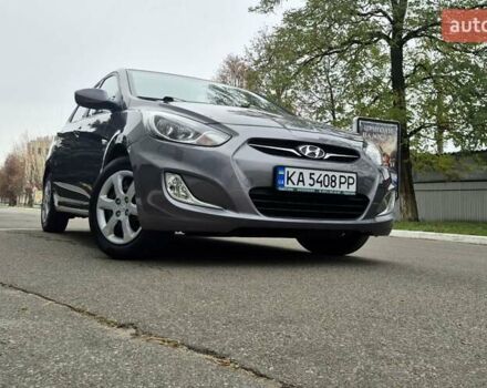 Серый Хендай Акцент, объемом двигателя 1.6 л и пробегом 90 тыс. км за 9650 $, фото 78 на Automoto.ua