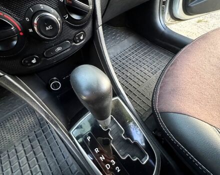 Сірий Хендай Акцент, об'ємом двигуна 1.6 л та пробігом 148 тис. км за 9000 $, фото 6 на Automoto.ua