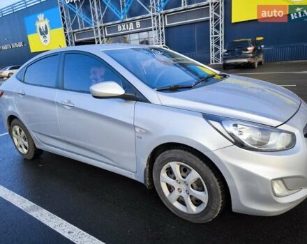 Серый Хендай Акцент, объемом двигателя 1.6 л и пробегом 152 тыс. км за 7699 $, фото 10 на Automoto.ua