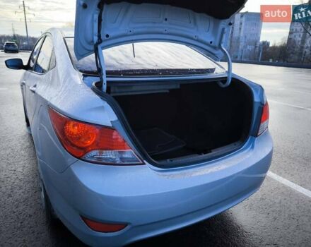 Серый Хендай Акцент, объемом двигателя 1.6 л и пробегом 152 тыс. км за 7699 $, фото 5 на Automoto.ua