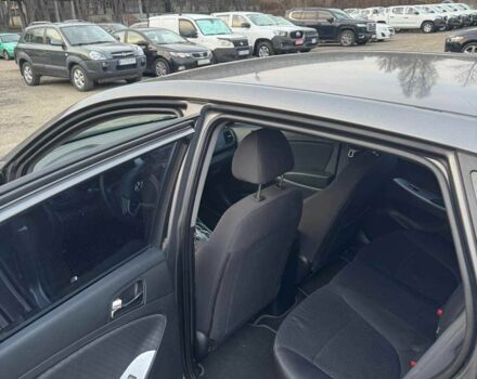 Серый Хендай Акцент, объемом двигателя 1.4 л и пробегом 108 тыс. км за 5700 $, фото 5 на Automoto.ua