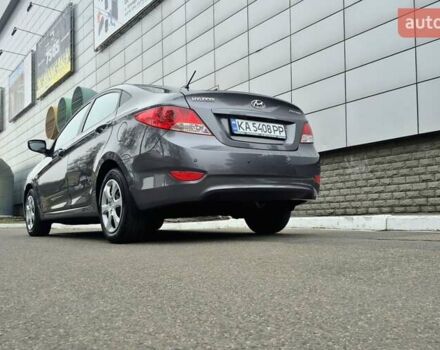 Серый Хендай Акцент, объемом двигателя 1.6 л и пробегом 90 тыс. км за 9650 $, фото 1 на Automoto.ua