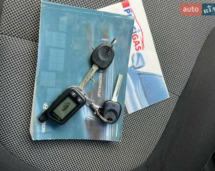 Хендай Акцент 2012 в Харькове на Automoto.ua Серый Хендай Акцент, объемом двигателя 1.4 л и пробегом 235 тыс. км за 5850 $, фото 17 на Automoto.ua